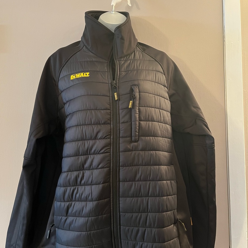 DeWalt Black Puffer Jacket